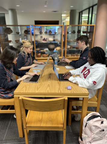 Chelsey Etta ’23, Kate Malonis ’23, and Jessica Tomasic ’23 are all diligently on their fall capstone projects 