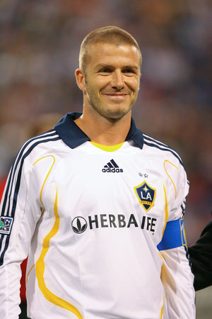 David Beckham playing for the LA Galaxy in 2007 against the Minnesota Thunder.