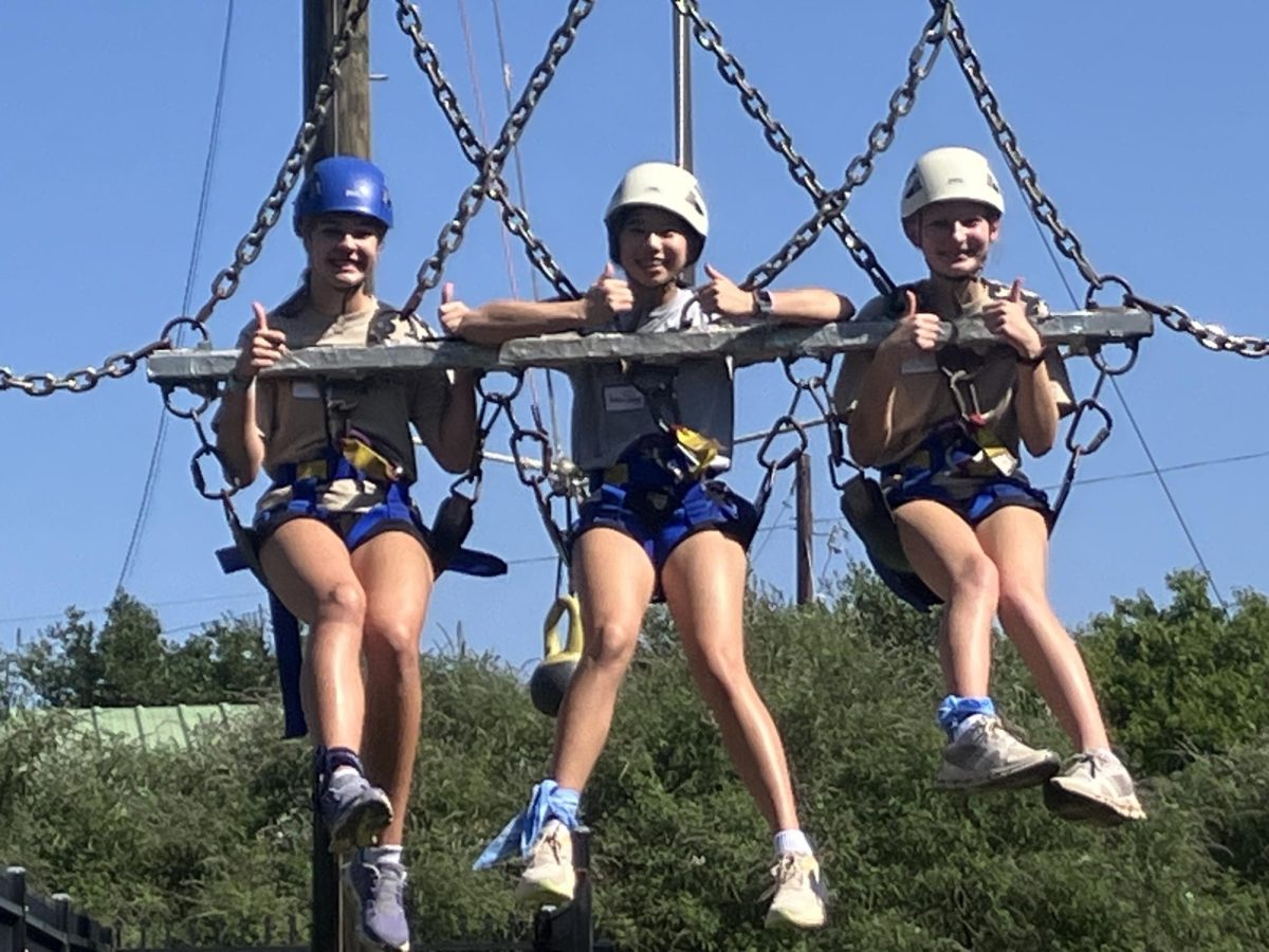 Morgan Jones (‘28), Arlie Sathyamoorthy (‘28), and Julia Pham (‘28) are ready to ride the great Tarzan Swing.