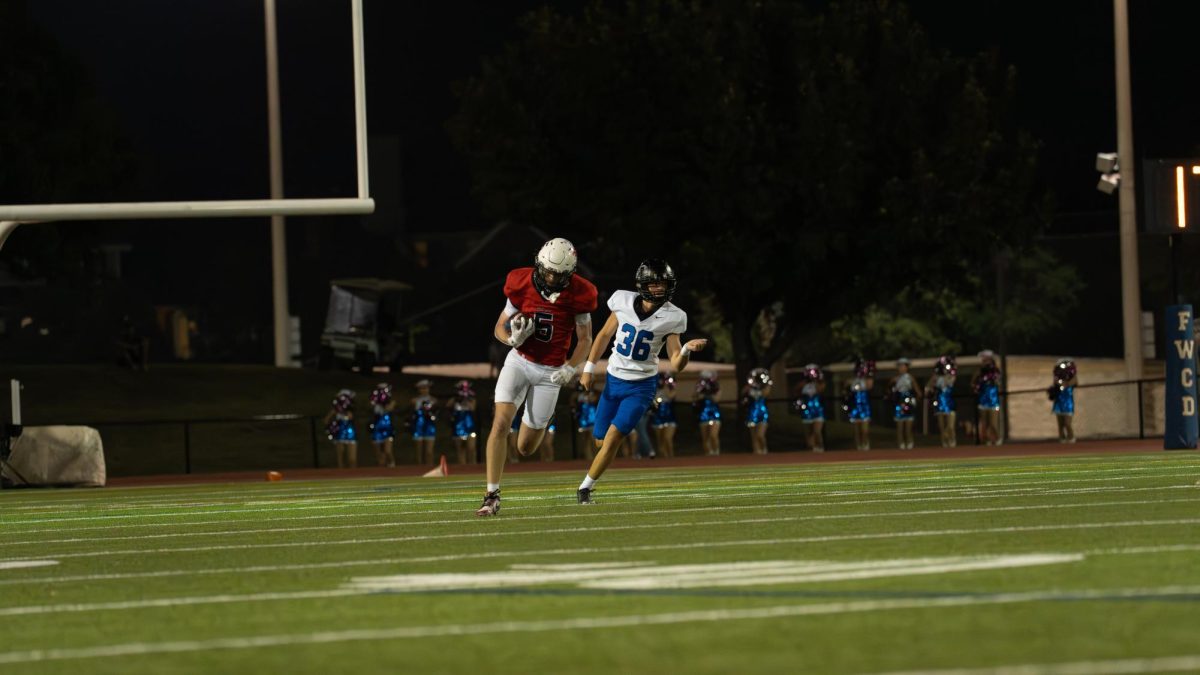 Will Bloemendal '27 returns a kickoff 92 yards for a touchdown. This score put the Falcons up 22-7. 